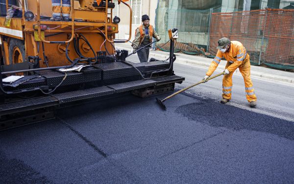 Cost of Asphalt Overlaying in Janesville
